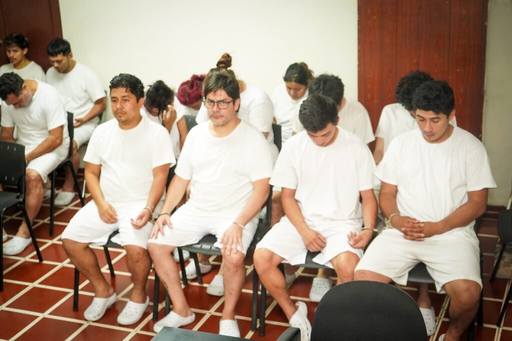 FGR logró detención contra 20 imputados acusados de traficar drogas a nivel nacional 2 06