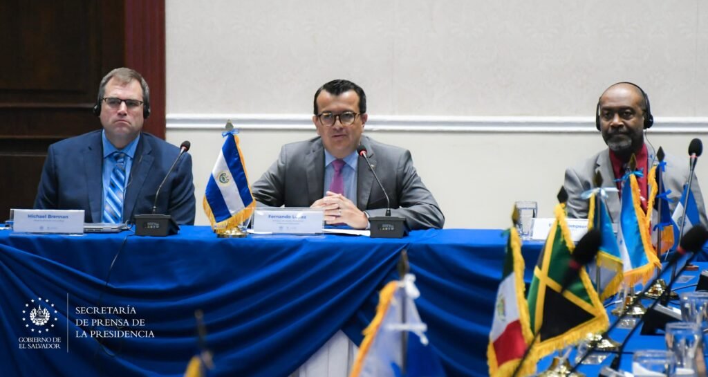 07c46835-570b-4d01-af47-744125e49389 07c46835 570b 4d01 af47 744125e49389