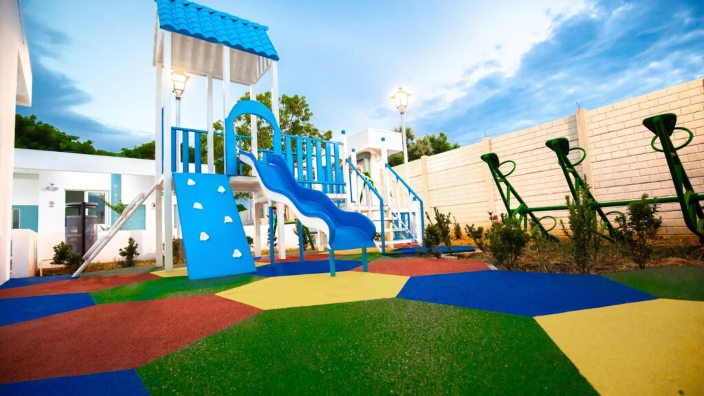 Remodelan el Centro Escolar de Agua Fría, en Jucuarán 3 487925097 584118141347747 32198938072279495 n