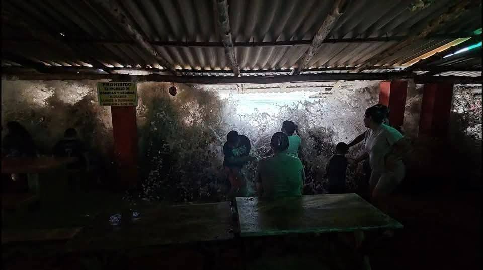 Marejada alta continuará hasta el 30 de abril. 4 493226240 122123644412793186 8161086272371078304 n