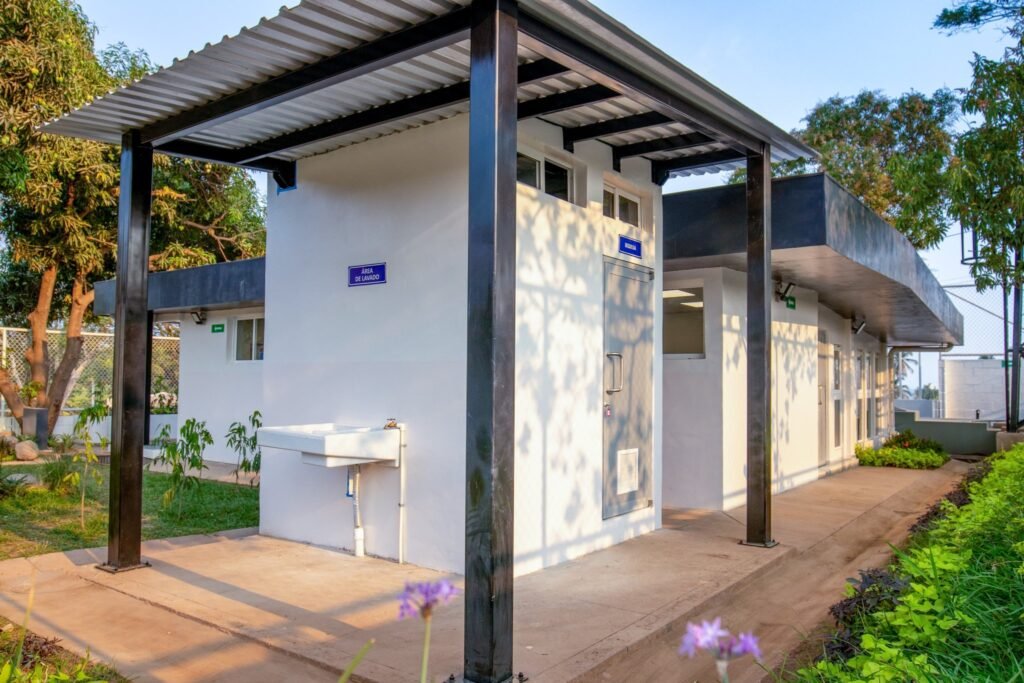 Cantón El Zapote en Jucuarán, beneficiado con remodelada unidad de Salud 2 GnsVRF5WkAAg1D4 1