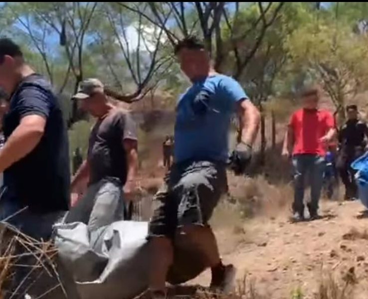 Adulto mayor fallece al caer por barranco en Polorós 4 Go2mfUXWYAAYuLi 1