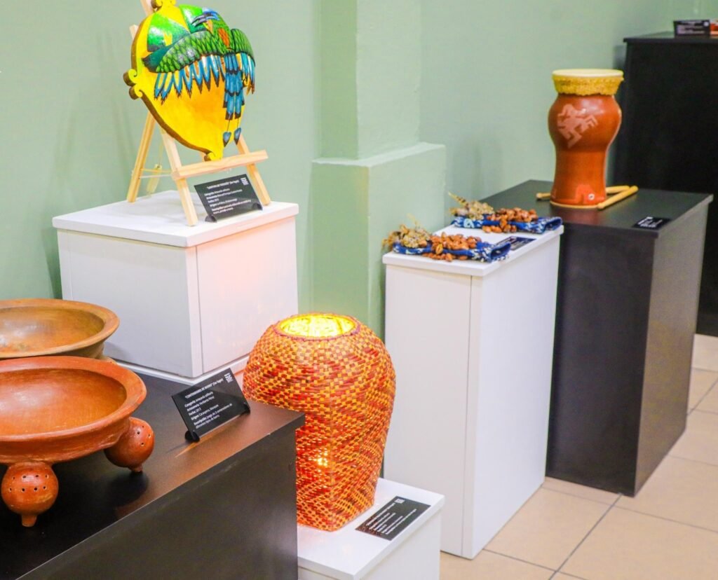 CONAMYPE impulsa el desarrollo de artesanos con la apertura del CEDART. 3 GpQbVYIWkAAQJ72