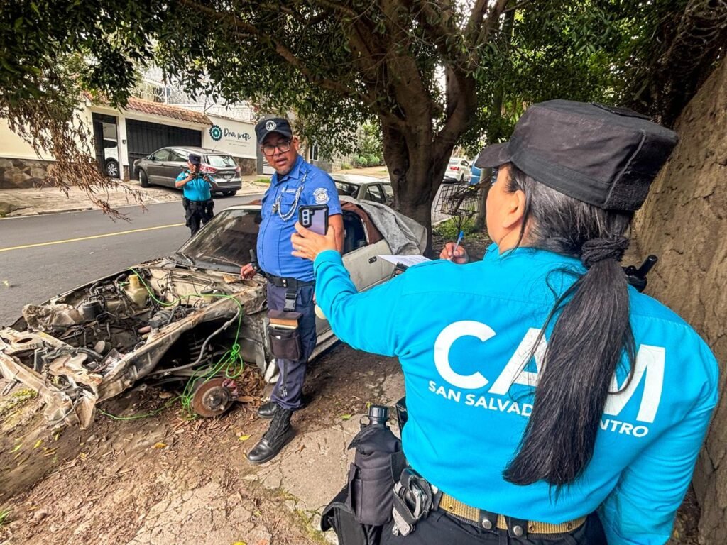 Plan San Salvador Centro Ordenado y Seguro continua en ejecución. 4 GqTVw9FXcAA2hDY