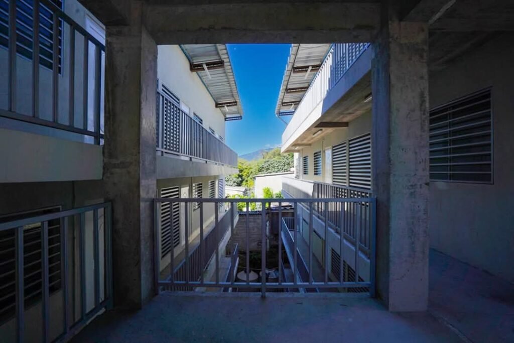 Ministerio de Vivienda se reunió con familias pertenecientes a la cooperativa ACOV-UVD. 6 GrQ2FVZWwAA6rx3