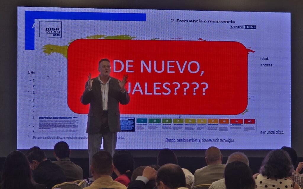 AFP CONFIA e INCAE fortalecen habilidades empresariales con seminario para sus afiliados. 1 dfgf 2