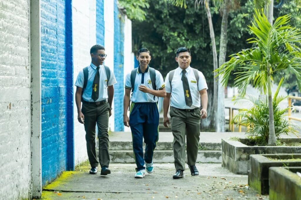 0d66e6c0 4811 430e a6a6 617d9286df55