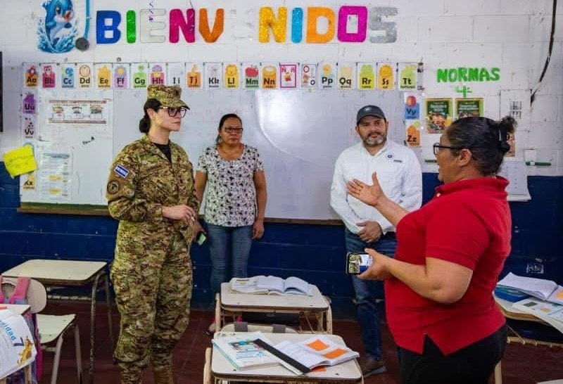 Ministra de Educación, Karla Trigueros , reforzara la disciplina y el orden en las escuelas públicas a partir del 20 de agosto. 1 dfsdfsd 2