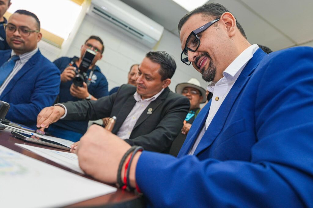 554963426 1333748675048286 2606666624144552259 n