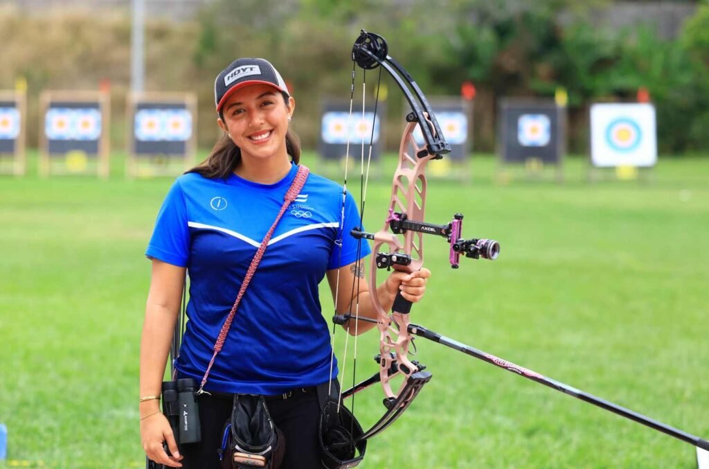 Paola Corado Tiro con Arco Archivo INDES 04 1024x677 1