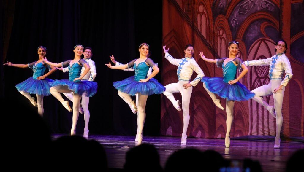 Ministerio de Cultura de El Salvador organizó la Gala Internacional de Ballet 2025. 3 566359727 1177877844516474 3962576079572050406 n