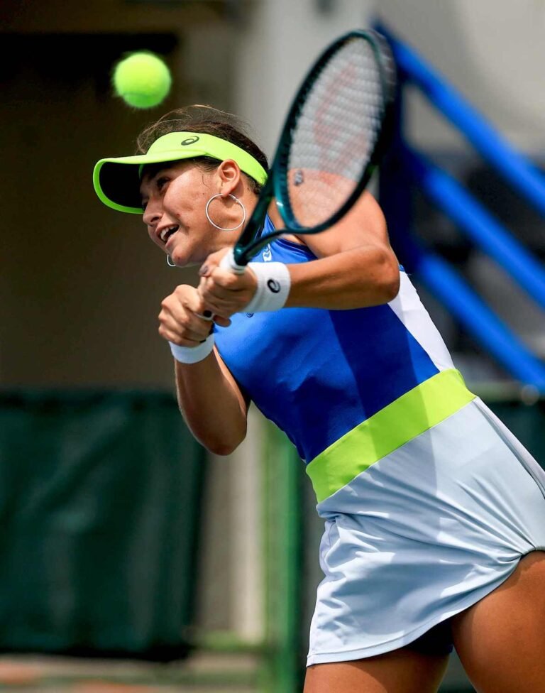 Carolina Bohrer Martins BRA vs Susan Souhrada ESA World Tennis Tour Santa Tecla 30092025 02 768x976 1