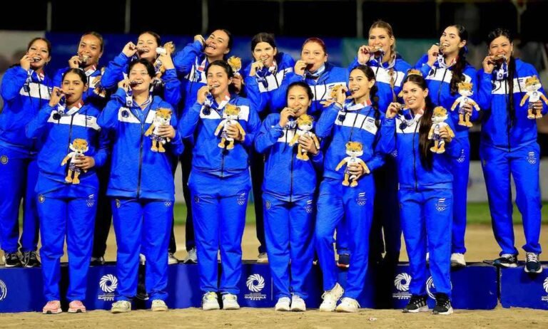 ESA vs GUATE Softbol Juegos Centroamericanos Guatemala 2025 28102025 15 768x462 1