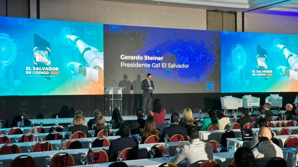 El Salvador en Codigo 2025 01