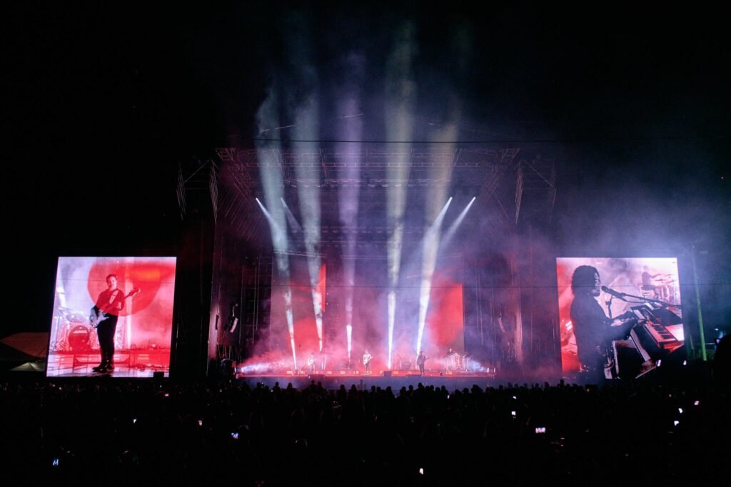 Juanes enciende San Salvador con su Latam Tour 2025. 2 G3kYbfeWcAAytKP