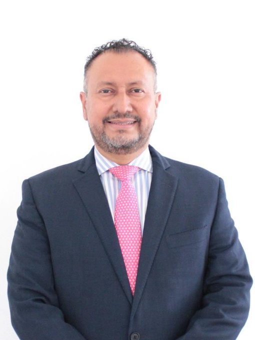 Yamil Bukele presenta su planilla para transformar la FESFUT. 6 G3y P2kWIAETAeK