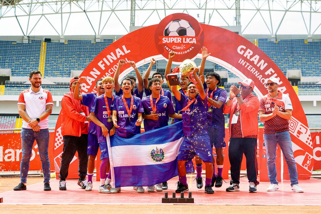 Halcones F.C. U17 masculino medios digitales