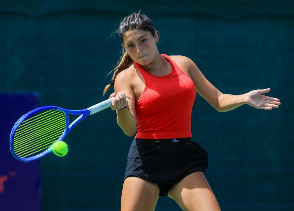 Sienna Poma ESA vs Sebastiani Leon MEX World Tennis Tour Santa Tecla 30092025 23 1024x736 1
