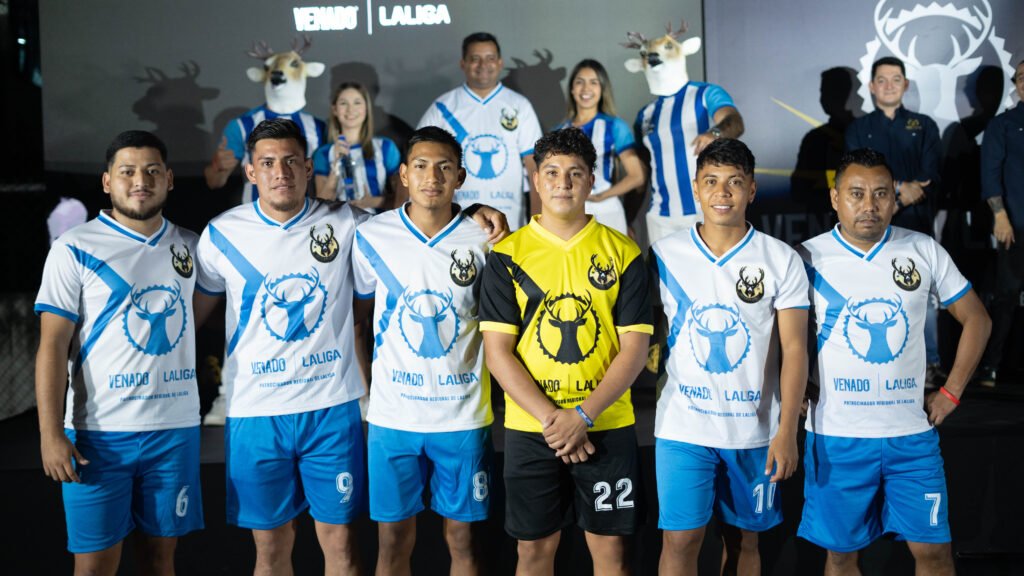 RON VENADO, patrocinador oficial regional de LaLiga. 2 VENADO 191