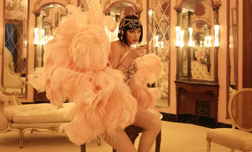 Taylor Swift deslumbra con su nuevo álbum “The Life of a Showgirl” 2 image 122