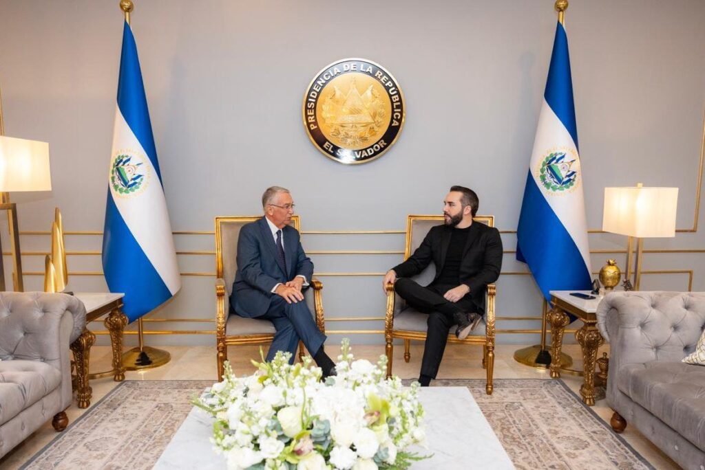 581687735 846310671248367 5113220137188429730 n