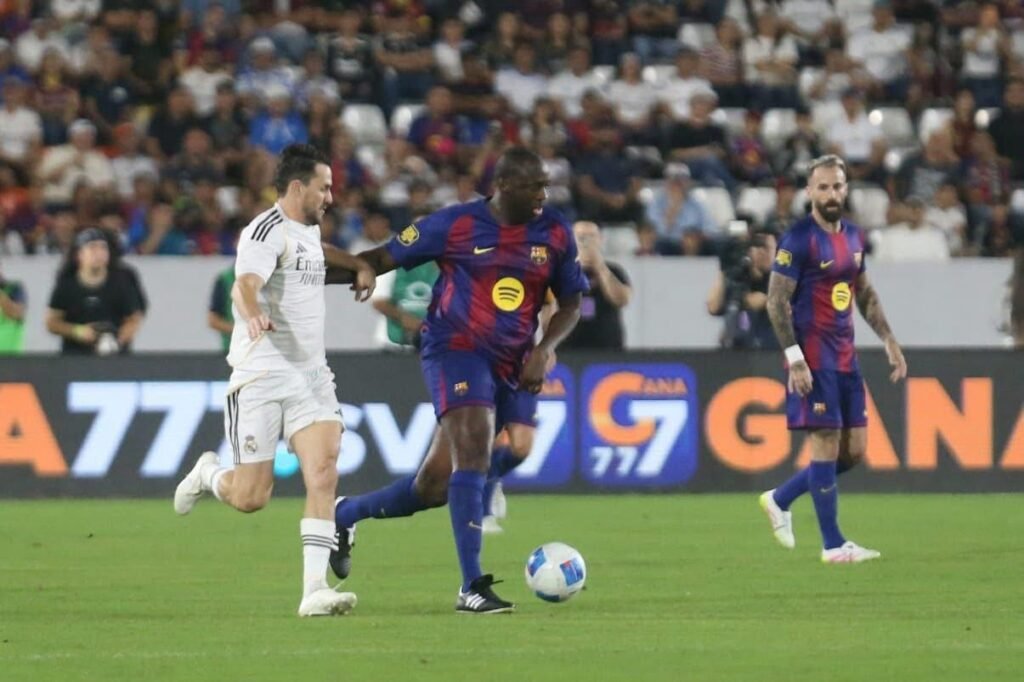 Barcelona Derrota 2-0 al Real Madrid en el Clásico de Leyendas Disputado en El Salvador 4 img 3152 1