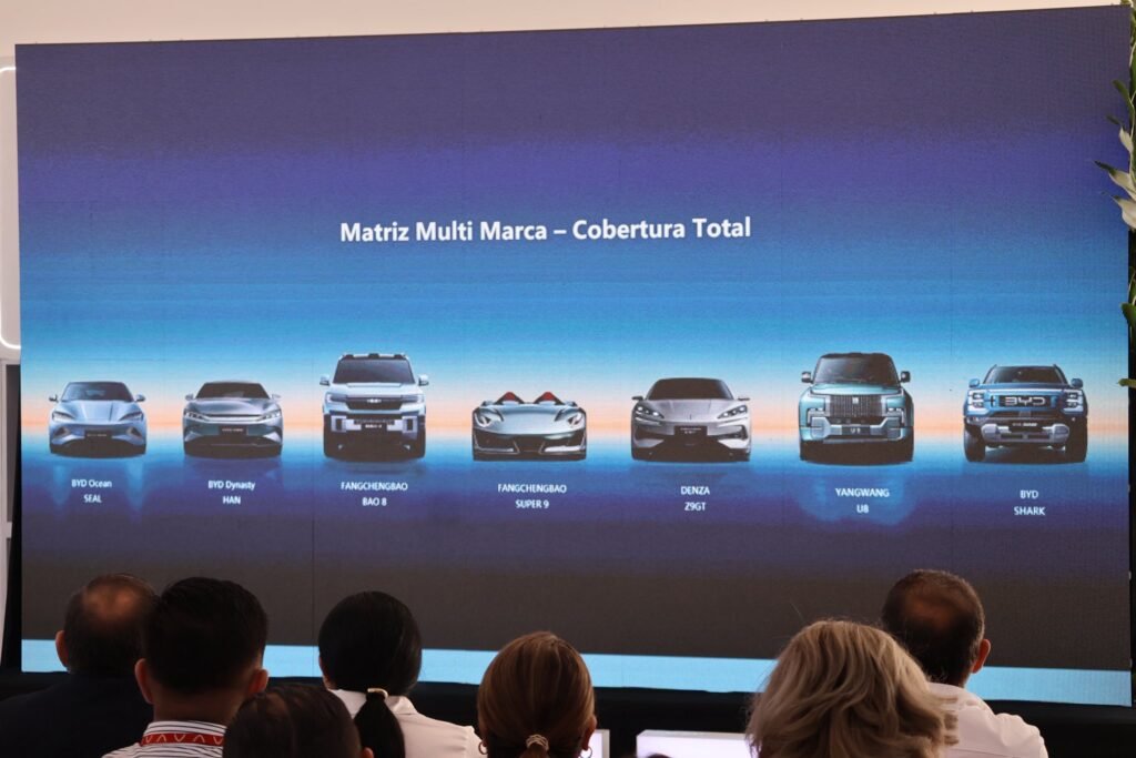 BYD inaugura su primera sucursal en San Miguel y expande su visión de movilidad sostenible en la zona oriental. 5 598535627 122149562900725707 4582615740899806190 n