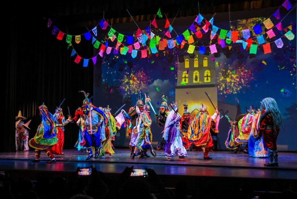 Gobierno entrega el Premio Nacional de Cultura a "El Cipitío" y a Celio López. 3 600941398 1177449904500997 3479755233363293780 n