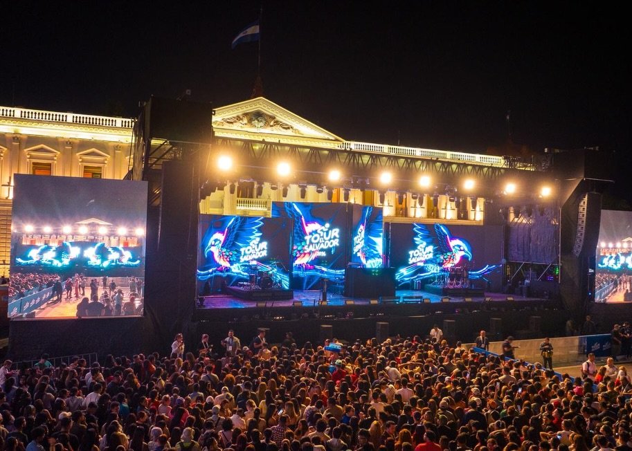 ¡Éxito Total! Multitudinaria inauguración del Tour El Salvador 2026 en el Centro Histórico. 1 616091064 18039213782737049 220543752720325365 n