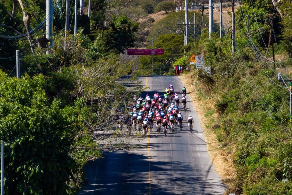 Paula Patiño se corona campeona del Tour El Salvador 2026 tras dominar la última etapa. 3 617966983 1353384916825774 5121887920067935881 n