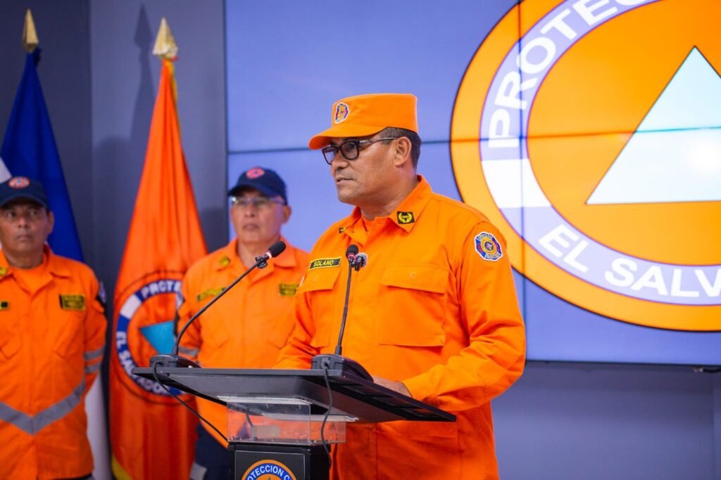 Incendios en El Salvador aumentan un 52 % en enero según emergencias atendidas por Protección Civil. 2 ddsfasdf