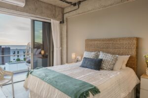 Inauguran Barefoot y Zonset: Lujo y Cripto-Turismo en Surf City 1. 5 image 268