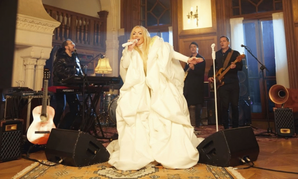 La Oreja de Van Gogh regresa con"Todos estamos bailando la misma canción" 1 image 52