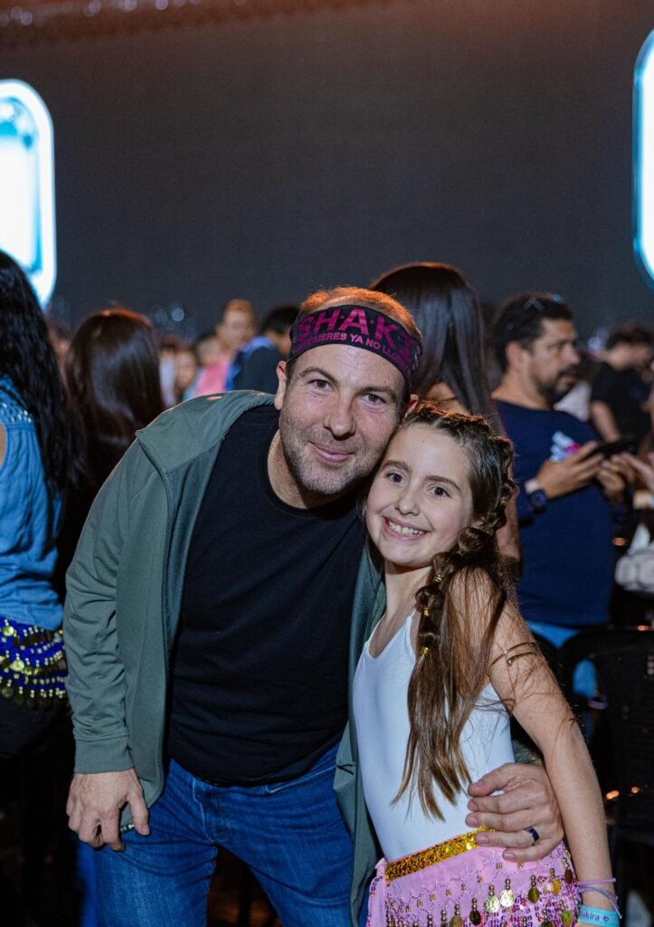 Espectacular cuarta noche de la residencia de Shakira en El Salvador. 5 634185126 917806544098779 978379667850509814 n