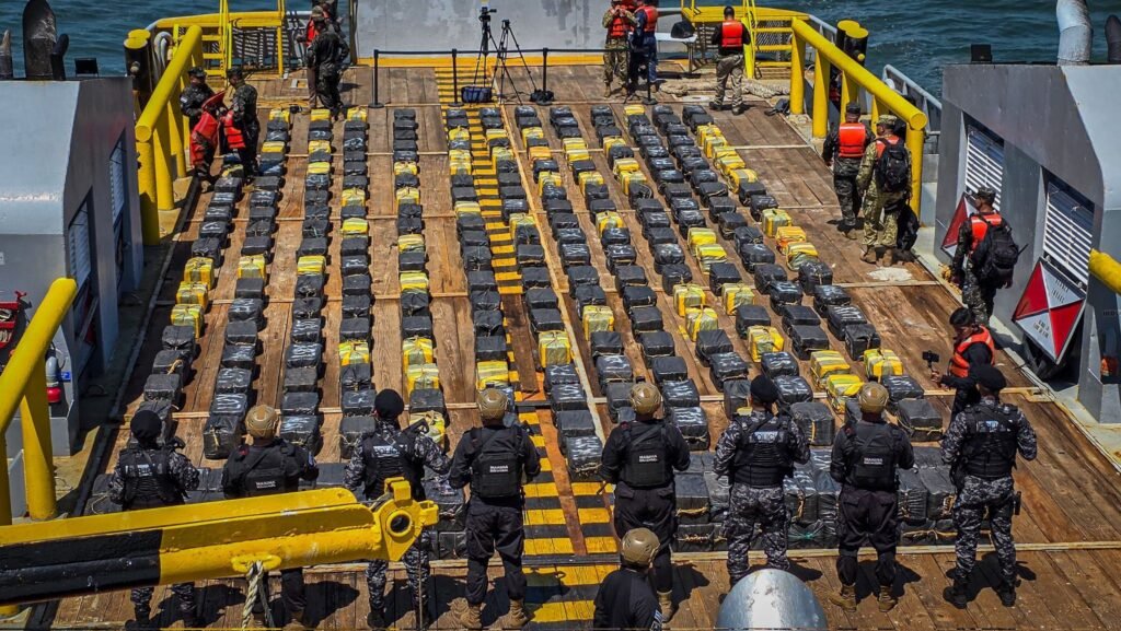 Autoridades destacan golpe histórico al narcotráfico con incauta 6.6 toneladas de cocaína 2 637903568 892954896863423 5303819900916565065 n