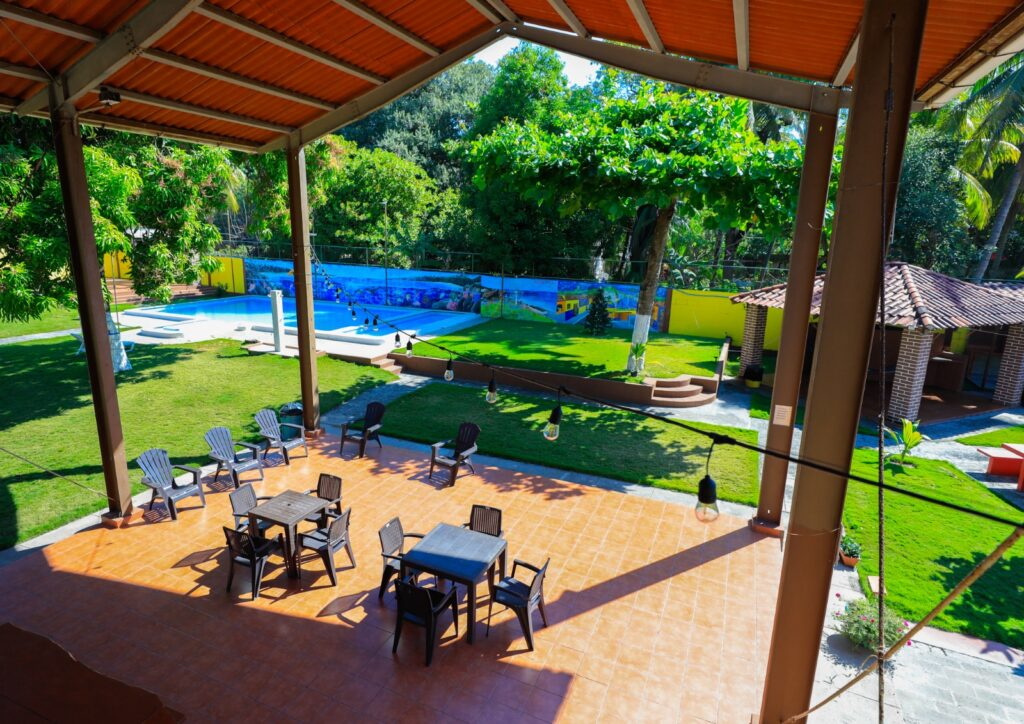 Los ranchos Coconut Breeze y Brisas del Mar impulsan el turismo y la economía local 2 image 14