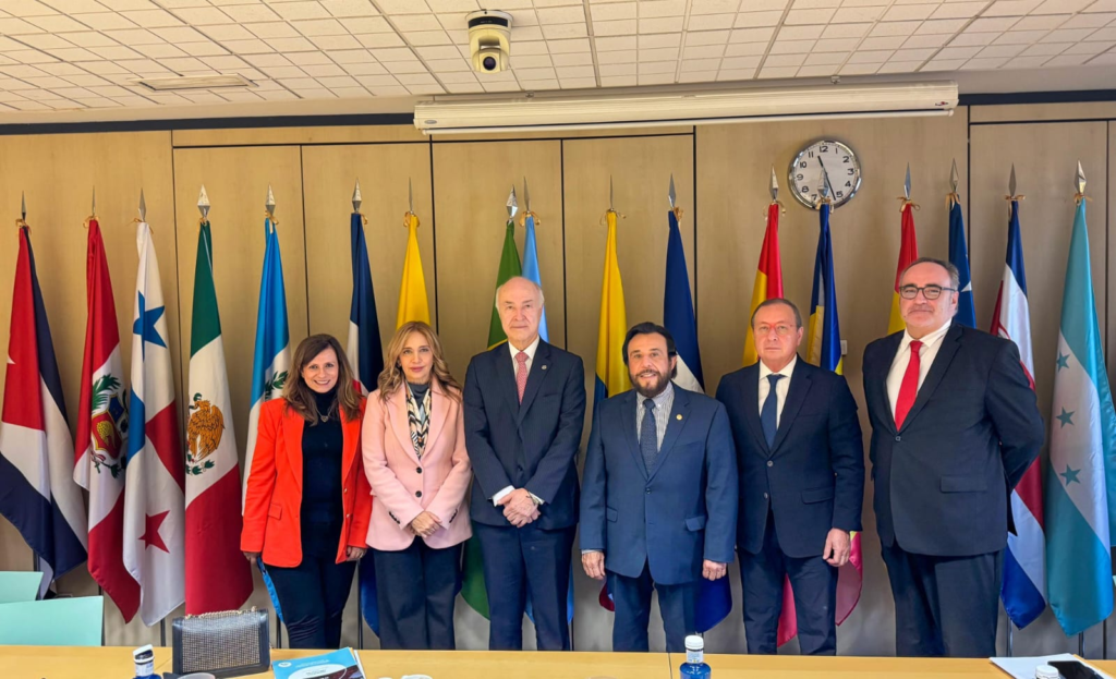 El Salvador se consolida como referente de justicia y seguridad en la COMJIB 1 image 290