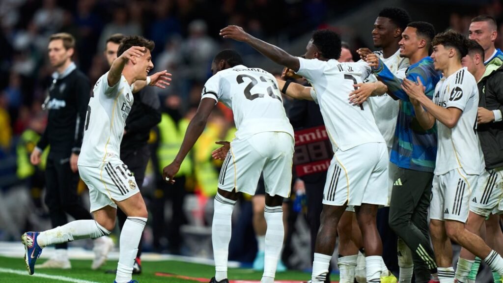 El Real Madrid goleó al Elche 4-1 en el Bernabéu y se mantiene vivo por el título de LaLiga. 1 652511140 1249198500751910 2915898439886202154 n