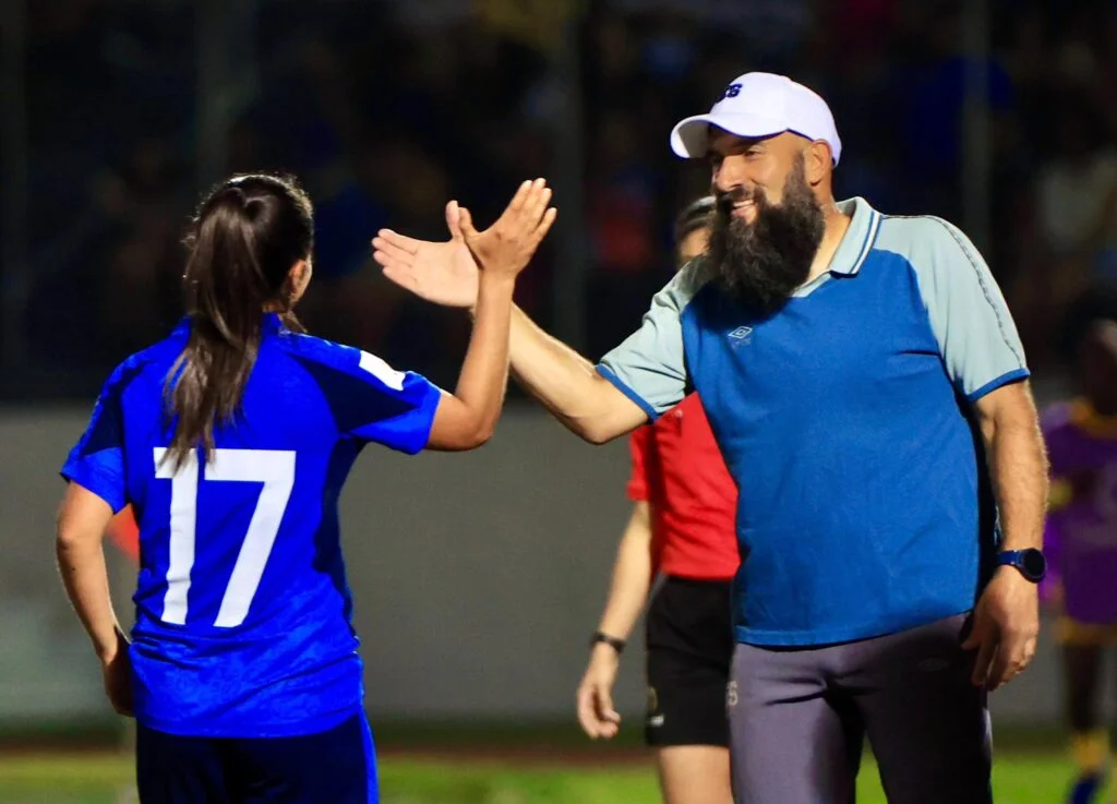 Histórico 13-0: La Selecta Femenina aplasta a Barbados y sueña con el Mundial 2 image 21