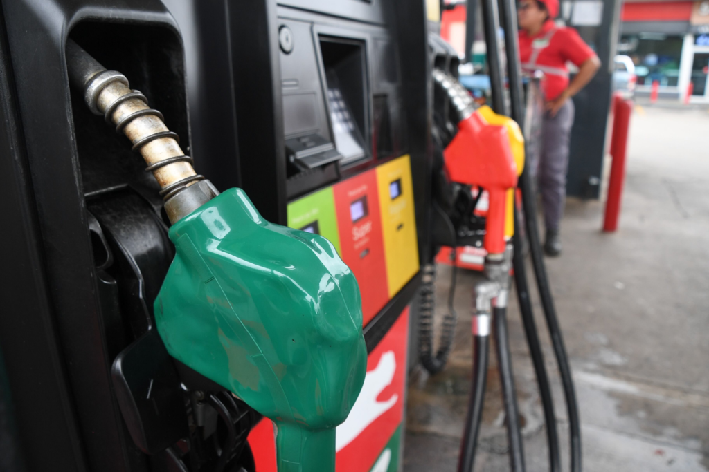 Nuevos Precios de Referencia de Combustibles en El Salvador 1 image 343