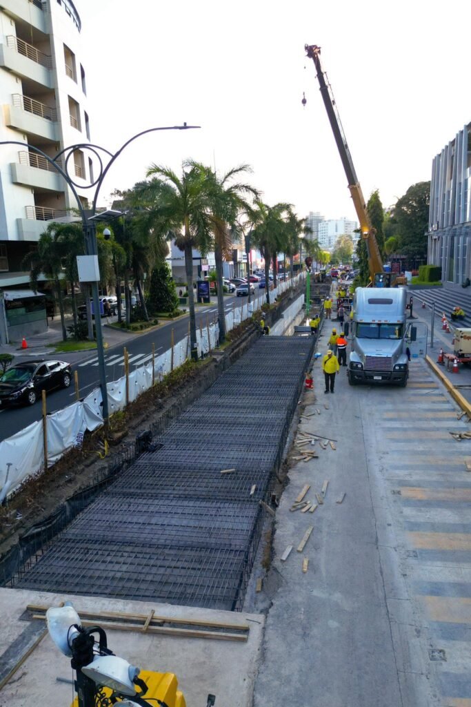 Avance crucial en obras de mitigación en la Zona Rosa. 4 667785439 933729559452623 4758970472249056750 n