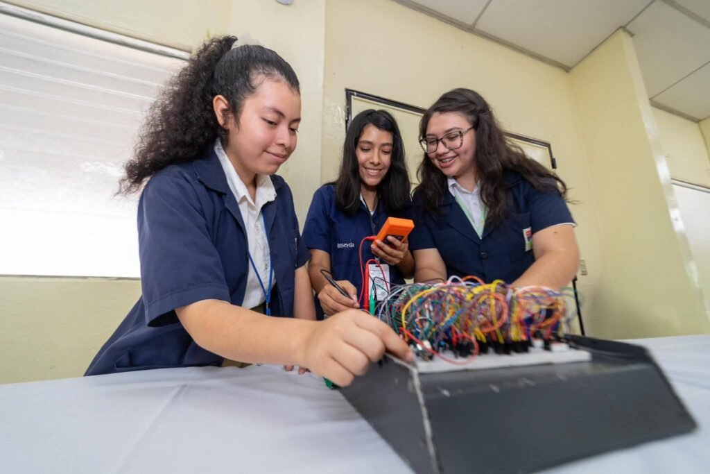 674984536 122146740530416789 2272185327380173372 n