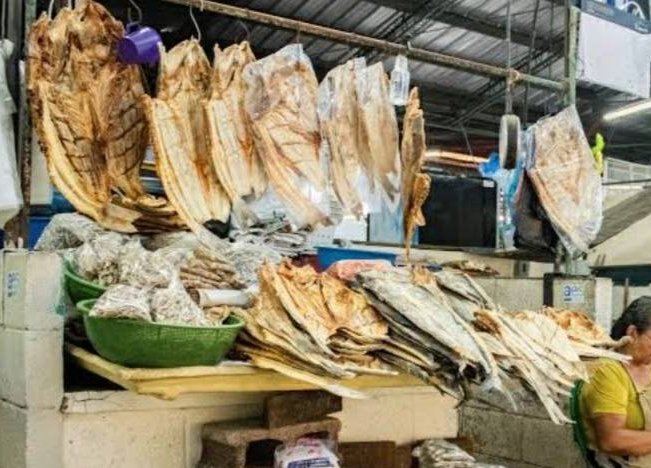 Pescado seco inunda Marketplace a precios de liquidación, por bajas ventas en mercados 1 sdfsdfsd