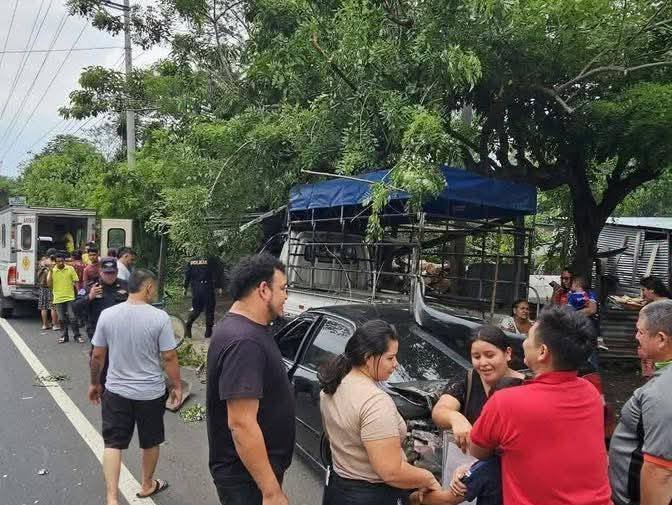 ¡Fuerte choque en Izalco! Múltiple accidente deja al menos seis lesionados 2 705771741 122165964968725707 8203089669071107969 n