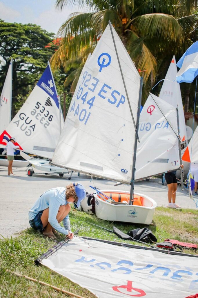 ¡Viento en popa! El Lago de Ilopango se llena de adrenalina con el velerismo continental 6 706003257 971686275656951 2799943902085454518 n