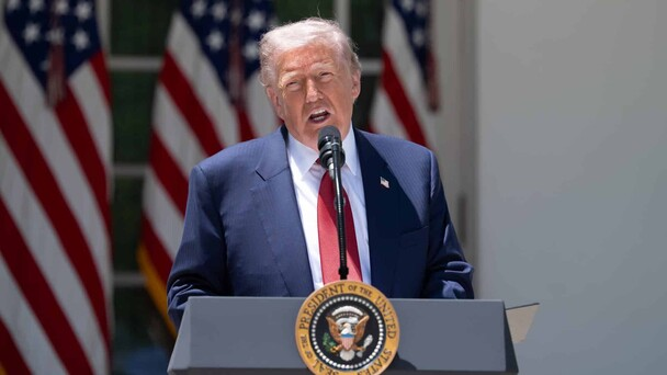 La implacable campaña de Trump para purgar a los republicanos rebeldes 1 image 206