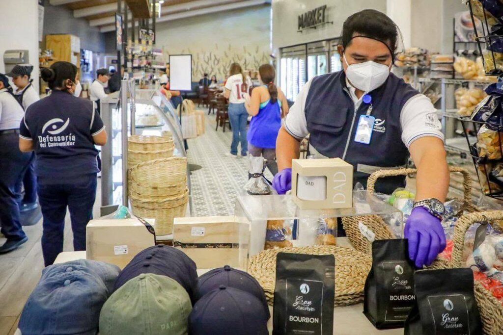 Defensoría del Consumidor intensifica inspecciones a escala nacional por el Día del Padre 1 721880892 122330658500226820 1128194053233659058 n
