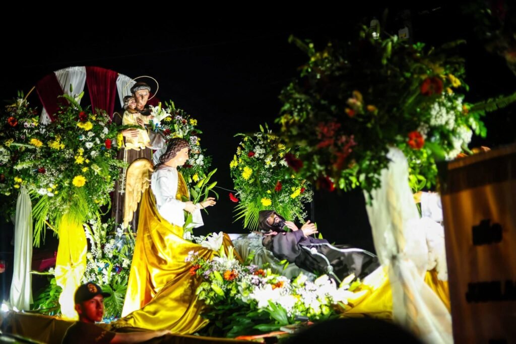Los Planes de Renderos celebra sus fiestas patronales en honor a San Antonio de Padua 1 722956323 1674877857971270 2692297156807309685 n