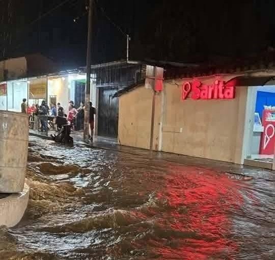 Emergencia en Santa Ana Norte por severas inundaciones en el distrito de Metapán 3 725921999 122117690115257655 263556634279845005 n 1