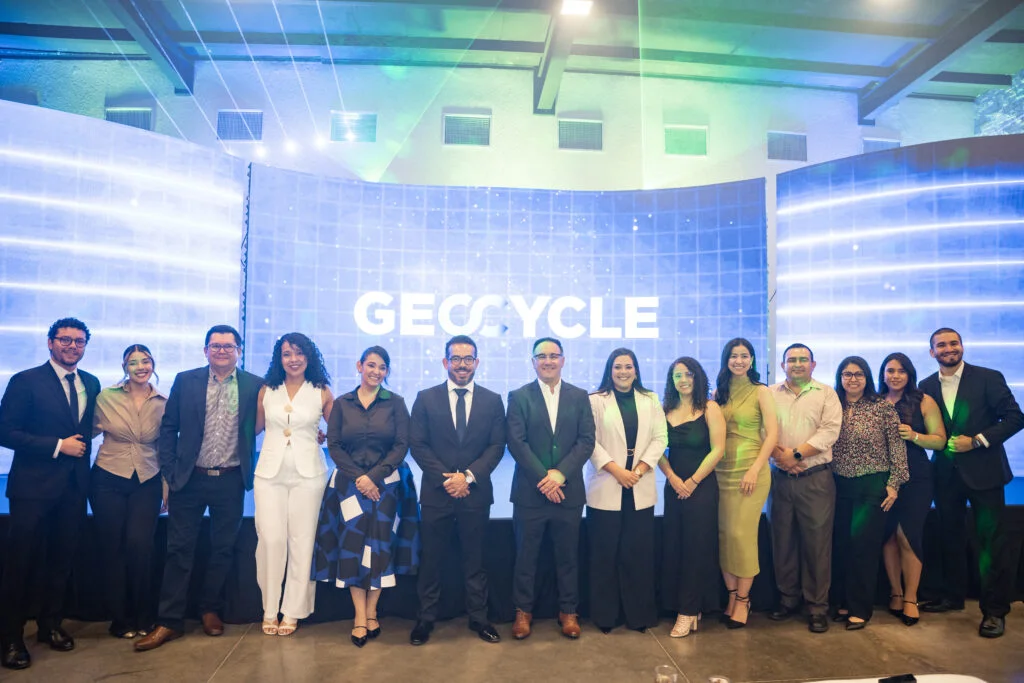 Geocycle impulsa una nueva era de circularidad en El Salvador y fortalece su compromiso con la descarbonización y la gestión sostenible de residuos 2 image 12
